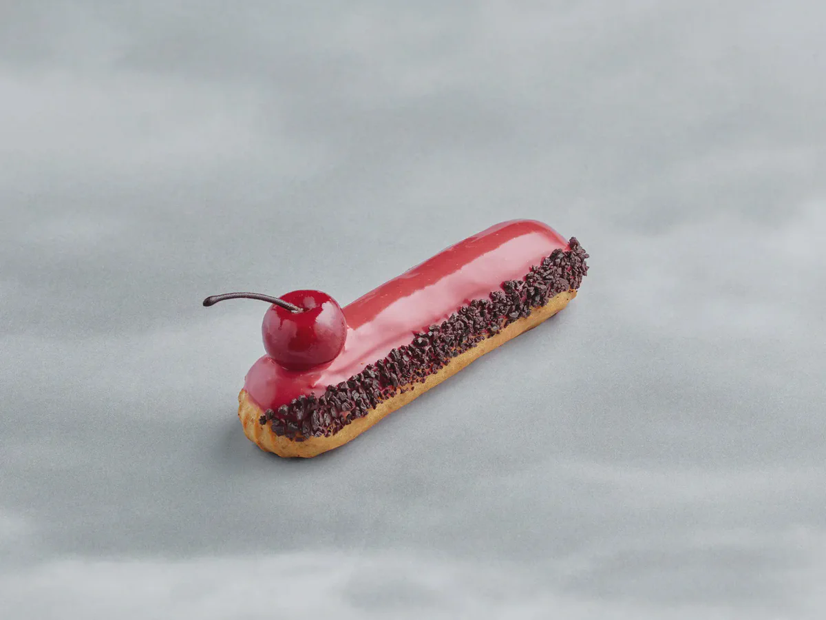 120+ SKUs displayed in the flagship location Bushe flagship store in Krasnoyarsk